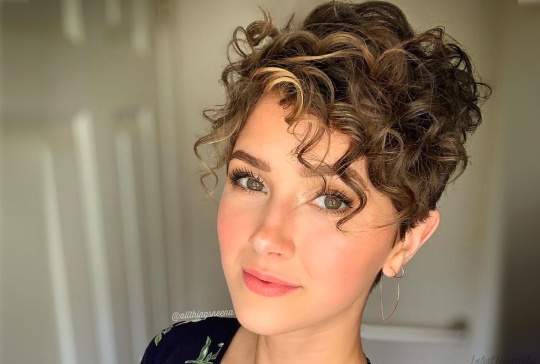 Sweet And Salty Haircuts For Naturally Curly Hair images 4