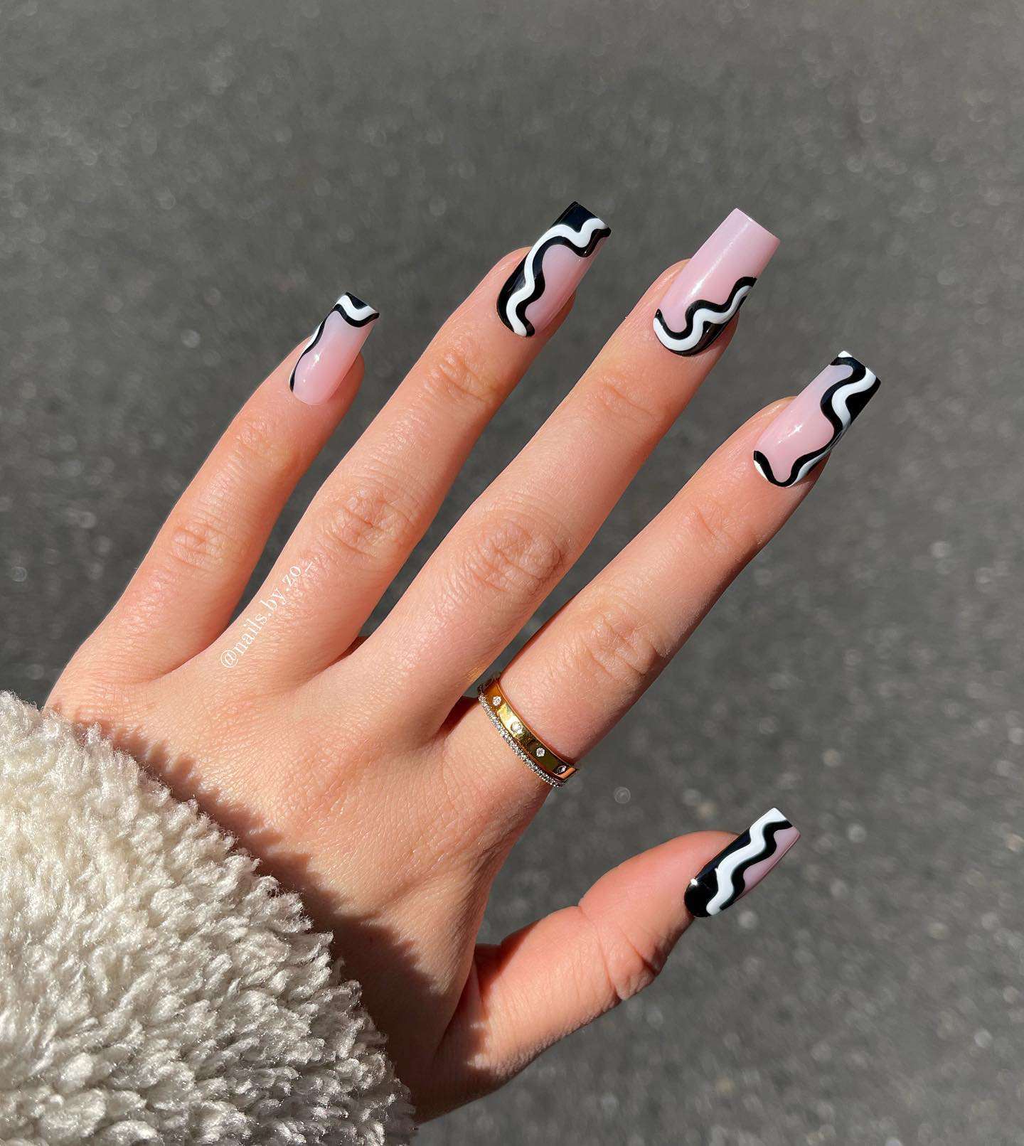 35 Nail Designs For 2022 You’ll Want To Try Immediately images 7