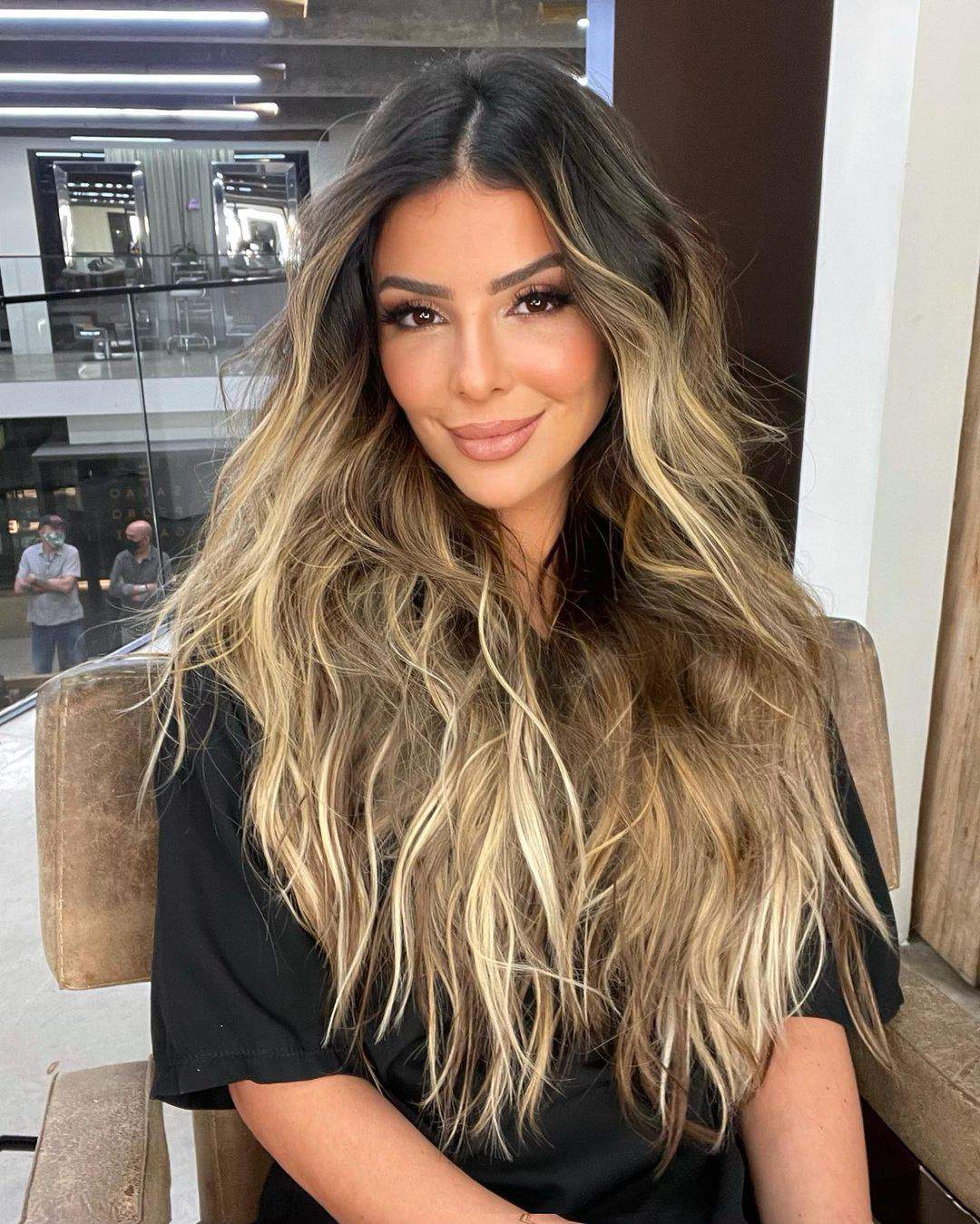 100+ Trendy Hairstyle Ideas For Women To Try In 2021 images 2