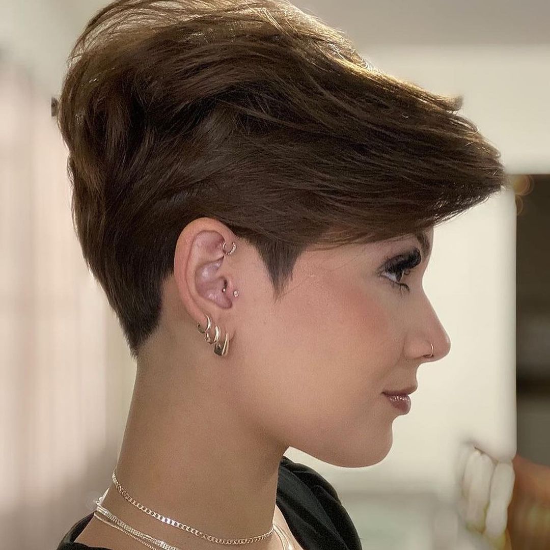 30+ Hottest Short Hairstyles & Short Haircuts For Women For 2021 images 5