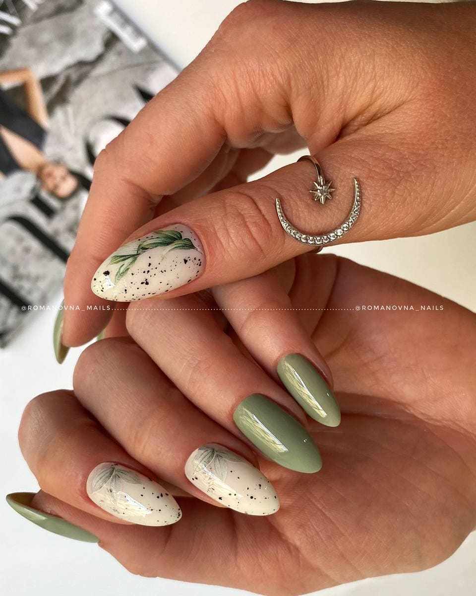 20 Cute Fall Nail Designs To Try In 2021 images 2