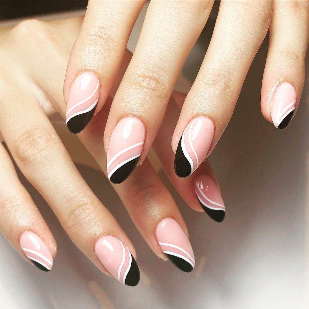 20 Cute Fall Nail Designs To Try In 2021 images 18