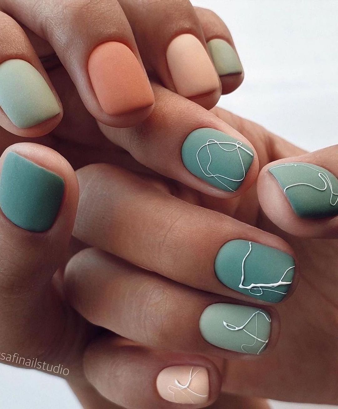 30 Gorgeous Square Nail Designs For 2021 images 4